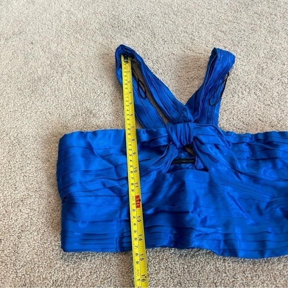 Zara Royal cobalt blue satin effect ruched cut-out front knot halter crop top - Picture 10 of 12